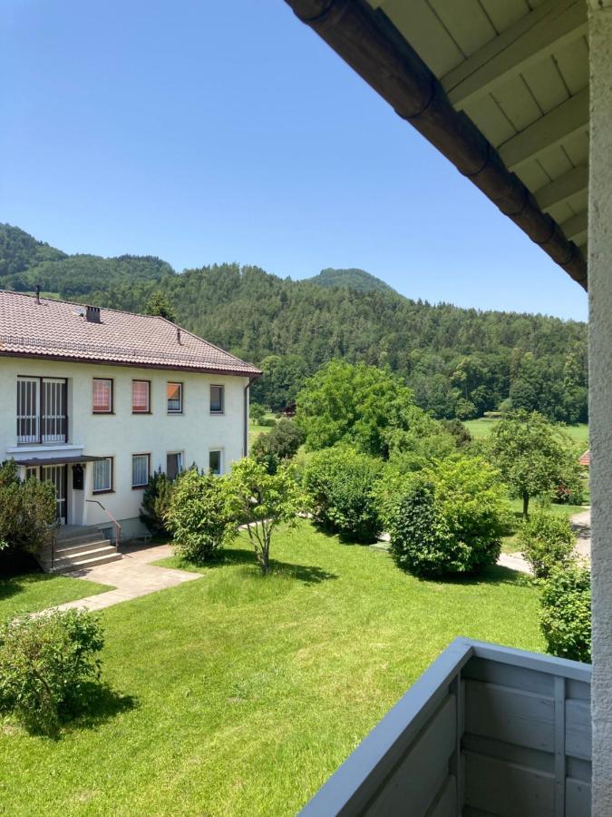 Moderne Ferienwohnung in Marquartstein mit Bergblick Exterior foto